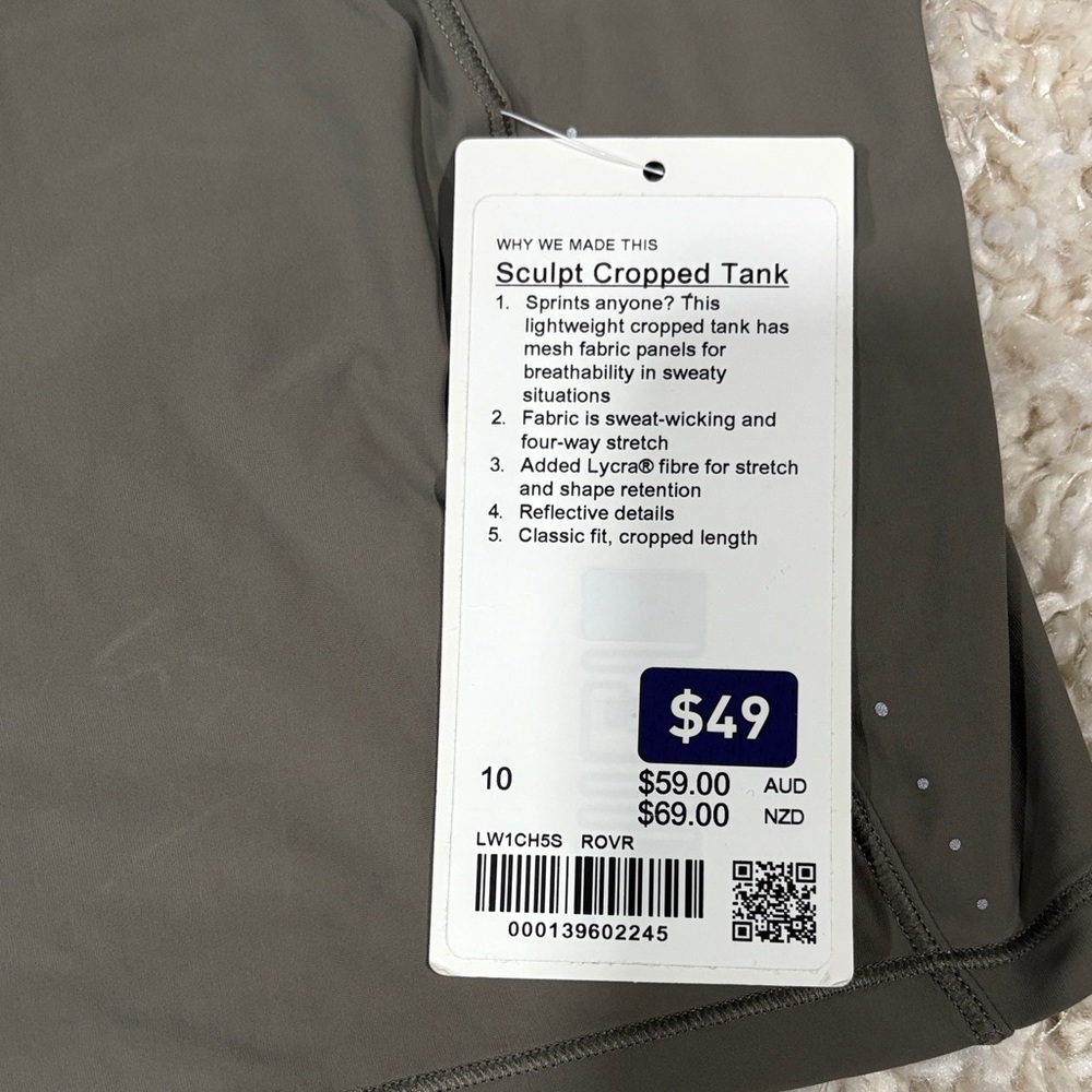 lululemon athletica Sculpt Cropped Tank in Gray